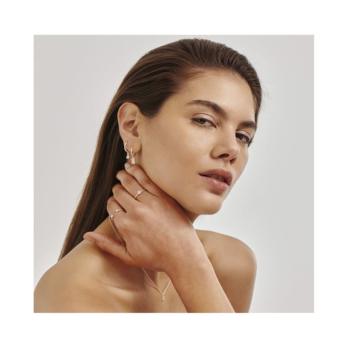 V5H62EB9814DB61C500F16E73D8C716BA55R4243426P3